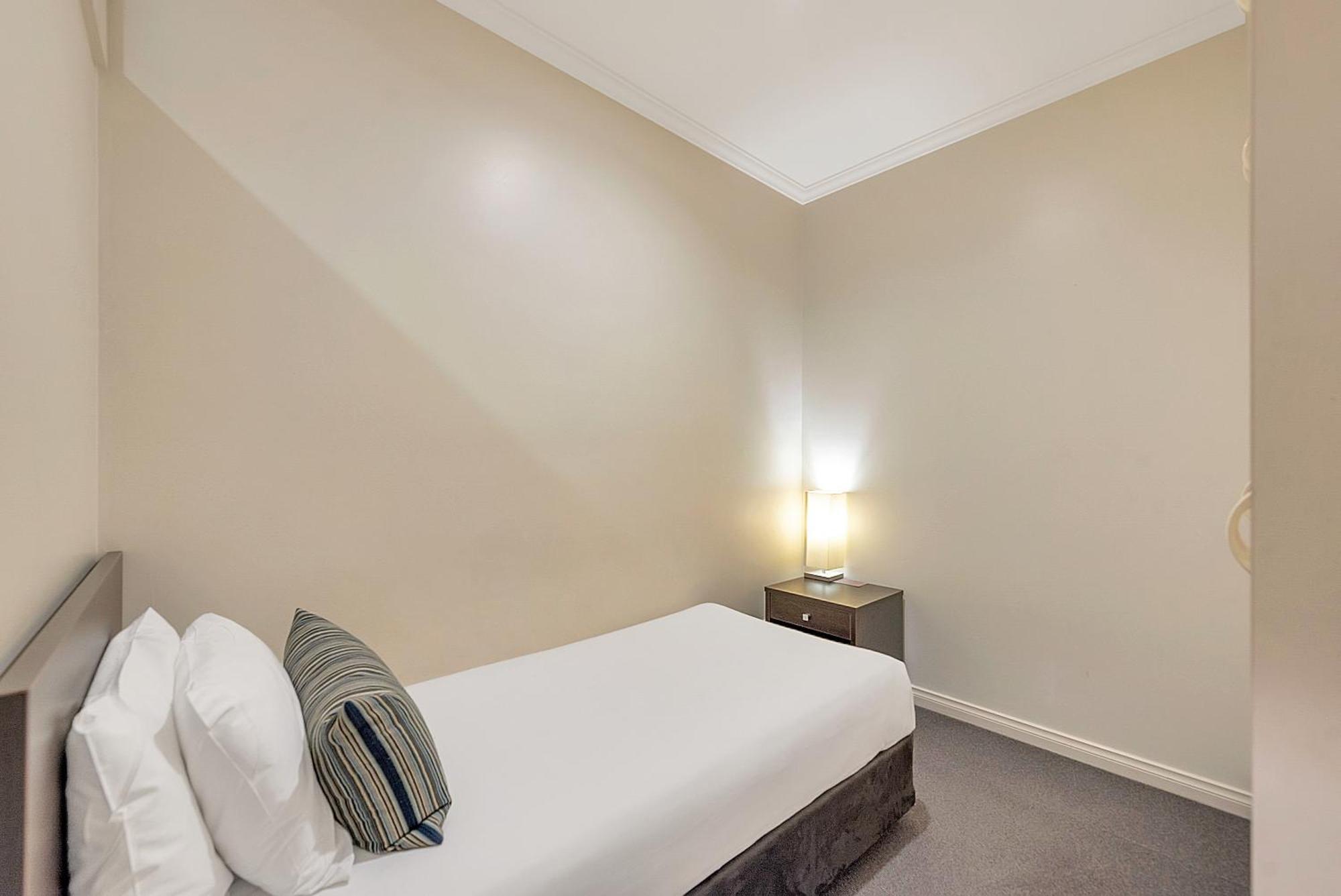 Franklin Apartments Аделейд Екстериор снимка